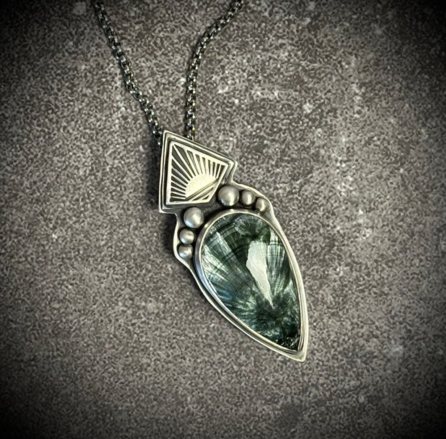 Seraphinite Horizon Pendant