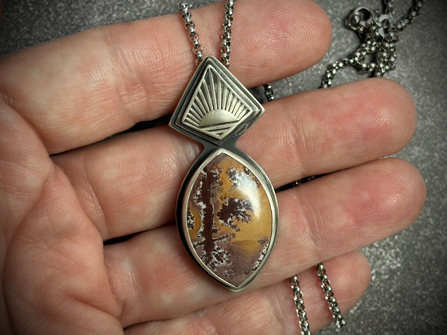 Sonoran Dendritic Rhyolite Horizon Pendant